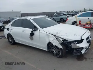 2023 Mercedes-Benz C 300 с VIN W1KAF4GB9PR141128, выставлен на аукционе IAAI как лот 42570592 с пробегом 21 148 миль миль и . История ставок и продаж доступна на DreamBid. Изображение 1.