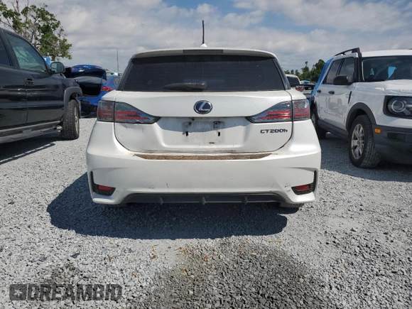 2011 Lexus CT 200h z VIN JTHKD5BH5B2016102, wystawiony jako Copart lot #53171375 z przebiegiem 244 136 mil mil oraz Tytuł czysty. Historia ofert i sprzedaży dostępna na DreamBid. Obrazek 6.