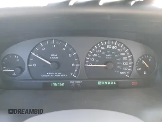 2000 Dodge Caravan SE with VIN 1B4GP44G7YB663958, listed as a Copart auction lot 74035164 with 175,752 mi miles and Non Repairable. Bid and sale history available at carsss.com. Image 9.