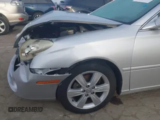 2005 Lexus ES 330 with VIN JTHBA30G355134384, listed as a IAAI auction lot 41895656 with 162,995 mi miles. Bid and sale history available at carsss.com. Image 13.