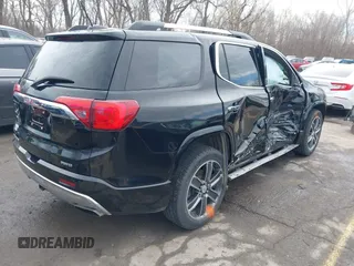 2017 GMC Acadia Denali z VIN 1GKKNXLS6HZ141988, wystawiony jako IAAI lot #41855218 z przebiegiem 132 732 mil mil oraz . Historia ofert i sprzedaży dostępna na DreamBid. Obrazek 4.