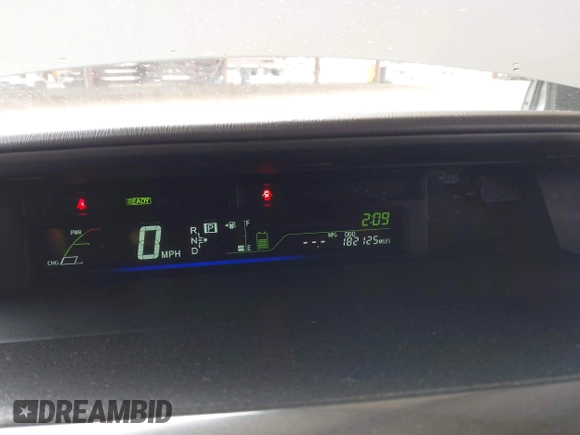 2014 Toyota Prius Two with VIN JTDZN3EU5EJ014581, listed as a IAAI auction lot 41916520 with 182,125 mi miles and . Bid and sale history available at DreamBid. Image 7.