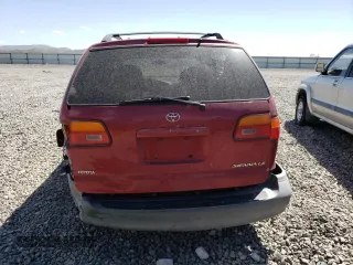 2000 Toyota Sienna LE z VIN 4T3ZF13C5YU247698, wystawiony jako Copart lot #53968755 z przebiegiem Nie podano mil oraz Szkoda całkowita • Salvage title. Historia ofert i sprzedaży dostępna na DreamBid. Obrazek 6.