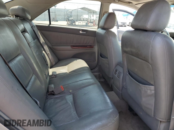 2004 Toyota Camry LE with VIN 4T1BE32K94U300544, listed as a Copart auction lot 60529005 with 223,940 mi miles and Clean title. Bid and sale history available at DreamBid. Image 10.