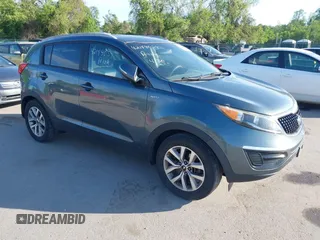 2015 Kia Sportage LX with VIN KNDPBCAC2F7764189, listed as a IAAI auction lot 42144059 with 181,247 mi miles and . Bid and sale history available at carsss.com. Image 1.