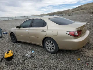 2003 Lexus ES 300 with VIN JTHBF30G330137300, listed as a Copart auction lot 52450735 with 204,219 mi miles and Clean Title. Bid and sale history available at DreamBid. Image 2.