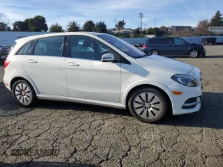 2014 Mercedes-Benz B Electric Drive with VIN WDDVP9AB1EJ001204, listed as a Copart auction lot 41501685 with 56,936 mi miles and Clean Title. Bid and sale history available at DreamBid. Image 4.