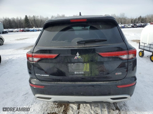 2024 Mitsubishi Outlander SE with VIN JA4J4VA82RZ629868, listed as a Copart auction lot 88014595 with 8,151 mi miles and Salvage Title. Bid and sale history available at carsss.com. Image 6.