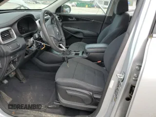 2017 Kia Sorento LX z VIN 5XYPG4A30HG249768, wystawiony jako Copart lot #60749505 z przebiegiem 164 385 mil mil oraz Czysty tytuł • Clean title. Historia ofert i sprzedaży dostępna na DreamBid. Obrazek 7.
