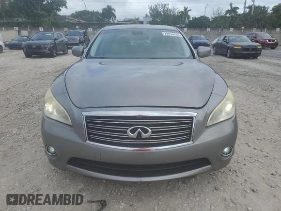 2013 Infiniti M37 with VIN JN1BY1AR1DM601438, listed as a Copart auction lot 79916434 with 212,229 mi miles and Salvage Title. Bid and sale history available at carsss.com. Image 5.