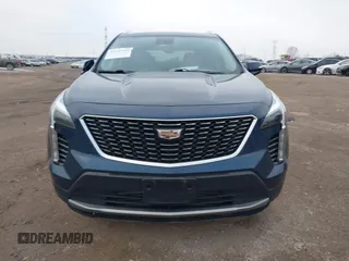 2021 Cadillac XT4 FWD Premium Luxury with VIN 1GYFZCR41MF041306, listed as a IAAI auction lot 41143747 with 53,116 mi miles. Bid and sale history available at carsss.com. Image 12.