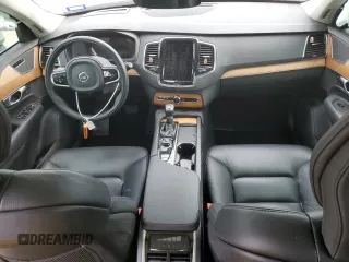 2022 Volvo XC90 Momentum with VIN YV4102CK7N1857251, listed as a Copart auction lot 70075034 with Not Provided miles and Salvage Title. Bid and sale history available at DreamBid. Image 8.