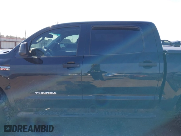 2013 Toyota Tundra 4WD Truck with VIN 5TFDW5F12DX309382, listed as a IAAI auction lot 41631661 with 158,821 mi miles. Bid and sale history available at carsss.com. Image 15.
