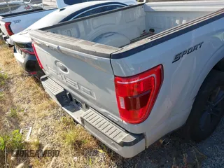 2023 Ford F-150 XL с VIN 1FTEW1CP3PKF47099, выставлен на аукционе IAAI как лот 42309722 с пробегом 25 057 миль миль и . История ставок и продаж доступна на DreamBid. Изображение 17.