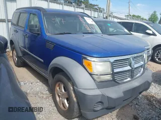 2007 Dodge Nitro SXT with VIN 1D8GU28KX7W728597, listed as a IAAI auction lot 42056365 with 126,848 mi miles. Bid and sale history available at carsss.com. Image 1.
