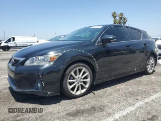 2013 Lexus CT 200h z VIN JTHKD5BH3D2154417, wystawiony jako Copart lot #63871085 z przebiegiem 178 331 mil mil oraz Szkoda całkowita • Salvage title. Historia ofert i sprzedaży dostępna na DreamBid. Obrazek 1.