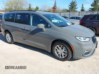 2022 Chrysler Pacifica Touring L z VIN 2C4RC1BG7NR152112, wystawiony jako IAAI lot #42186069 z przebiegiem 79 513 mil mil oraz . Historia ofert i sprzedaży dostępna na DreamBid. Obrazek 1.
