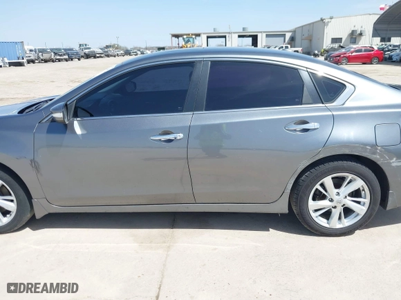 2014 Nissan Altima 2.5 SV with VIN 1N4AL3AP7EC425946, listed as a IAAI auction lot 41712045 with 227,734 mi miles. Bid and sale history available at carsss.com. Image 14.