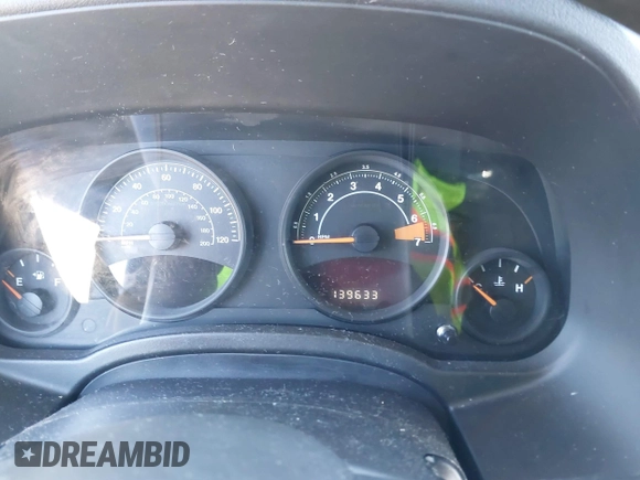 2014 Jeep Patriot Sport with VIN 1C4NJRBB8ED879155, listed as a IAAI auction lot 41854503 with 139,633 mi miles. Bid and sale history available at carsss.com. Image 7.