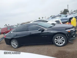 2018 Chevrolet Malibu LT with VIN 1G1ZD5ST0JF204997, listed as a IAAI auction lot 41987329 with 191,722 mi miles. Bid and sale history available at carsss.com. Image 14.