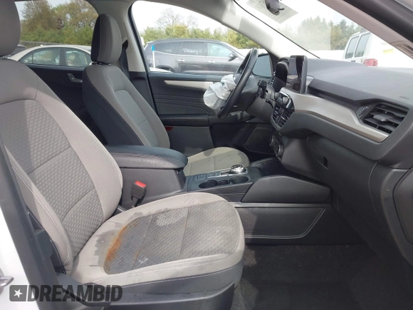 2021 Ford Escape SE with VIN 1FMCU0G63MUA46962, listed as a IAAI auction lot 42167119 with 63,643 mi miles and . Bid and sale history available at DreamBid. Image 5.