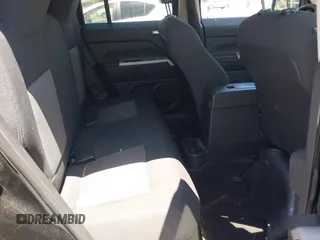 2008 Jeep Patriot Sport with VIN 1J8FF28W58D547405, listed as a IAAI auction lot 42201516 with 130,818 mi miles. Bid and sale history available at carsss.com. Image 8.