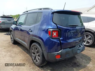 2018 Jeep Renegade Latitude z VIN ZACCJABB8JPH95034, wystawiony jako IAAI lot #42391815 z przebiegiem 47 562 mil mil oraz . Historia ofert i sprzedaży dostępna na DreamBid. Obrazek 3.