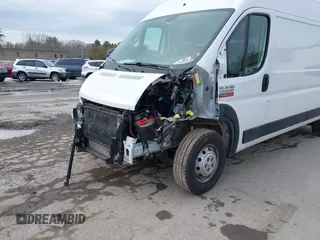 2020 Ram ProMaster Cargo with VIN 3C6TRVDG6LE119973, listed as a IAAI auction lot 41696088 with 116,562 mi miles and . Bid and sale history available at carsss.com. Image 6.