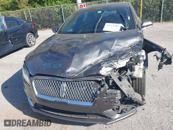 2017 Lincoln MKZ Hybrid Premiere with VIN 3LN6L5KU6HR603105, listed as a IAAI auction lot 41773788 with 135,775 mi miles. Bid and sale history available at carsss.com. Image 6.
