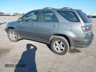 2001 Lexus RX 300 with VIN JTJGF10U110115162, listed as a IAAI auction lot 40998420 with 227,602 mi miles. Bid and sale history available at carsss.com. Image 3.