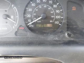2000 Toyota Corolla VE с VIN 2T1BR12E3YC382331, выставлен на аукционе IAAI как лот 42372993 с пробегом 251 508 миль миль и . История ставок и продаж доступна на DreamBid. Изображение 7.