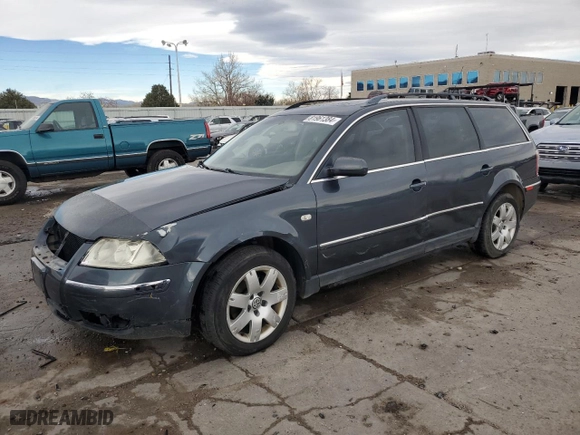 2003 Volkswagen Passat GLX with VIN WVWYH63B93E307461, listed as a Copart auction lot 81961384 with 139,029 mi miles and Salvage Title. Bid and sale history available at carsss.com. Image 1.
