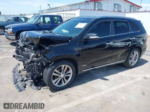 2014 Kia Sorento SX Limited with VIN 5XYKWDA71EG486958, listed as a IAAI auction lot 42483774 with 195,198 mi miles and . Bid and sale history available at DreamBid. Image 19.