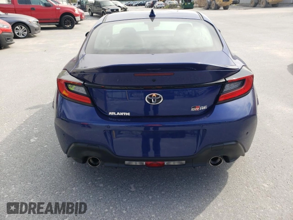 2024 Toyota 86 Premium with VIN JF1ZNBE15R8750004, listed as a Copart auction lot 74075264 with 3,062 mi miles and Salvage Title. Bid and sale history available at DreamBid. Image 6.