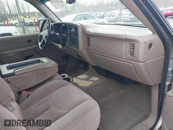 2003 Chevrolet Silverado 1500 LS with VIN 1GCEC19T23E285212, listed as a IAAI auction lot 41587343 with 249,563 mi miles and . Bid and sale history available at DreamBid. Image 5.