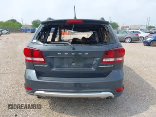 2018 Dodge Journey Crossroad with VIN 3C4PDCGG6JT276565, listed as a IAAI auction lot 42158555 with Not provided miles and . Bid and sale history available at DreamBid. Image 15.