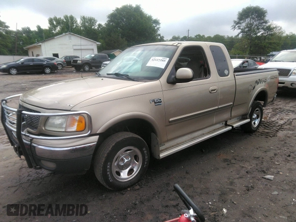2000 Ford F-150 XL with VIN 1FTRX18L2YNA47066, listed as a IAAI auction lot 42127285 with 1 mi miles. Bid and sale history available at carsss.com. Image 2.