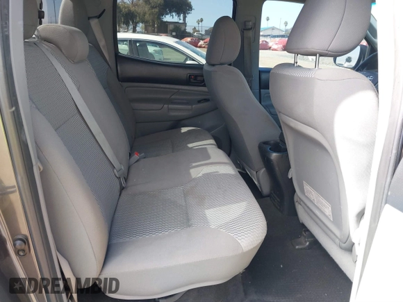 2013 Toyota Tacoma PreRunner with VIN 3TMKU4HN4DM037642, listed as a IAAI auction lot 41524081 with 149,621 mi miles and . Bid and sale history available at DreamBid. Image 8.