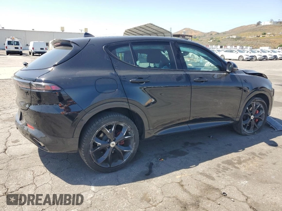 2024 Dodge Hornet R/T Plus z VIN ZACPDFDW4R3A14678, wystawiony jako Copart lot #57875455 z przebiegiem 5 215 mil mil oraz Szkoda całkowita • Salvage title. Historia ofert i sprzedaży dostępna na DreamBid. Obrazek 3.