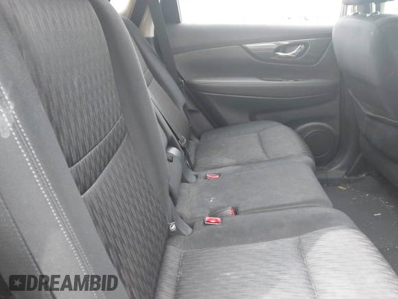 2018 Nissan Rogue SV with VIN KNMAT2MV7JP556828, listed as a IAAI auction lot 41998599 with 133,656 mi miles and . Bid and sale history available at carsss.com. Image 8.