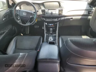 2016 Honda Accord Sport z VIN 1HGCR2F56GA244078, wystawiony jako Copart lot #63640505 z przebiegiem 229 054 mil mil oraz Szkoda całkowita • Salvage title. Historia ofert i sprzedaży dostępna na DreamBid. Obrazek 8.