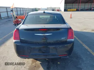2015 Chrysler 300 with VIN 2C3CCAGG8FH808618, listed as a IAAI auction lot 41695711 with 137,050 mi miles. Bid and sale history available at carsss.com. Image 17.