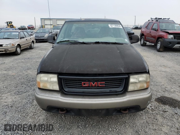 1998 GMC Sonoma SLS with VIN 1GTCT19XXW8508898, listed as a Copart auction lot 87130834 with 206,151 mi miles and Clean Title. Bid and sale history available at carsss.com. Image 5.