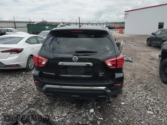 2017 Nissan Pathfinder Platinum with VIN 5N1DR2MM3HC676805, listed as a IAAI auction lot 42218441 with 61,260 mi miles and . Bid and sale history available at DreamBid. Image 17.