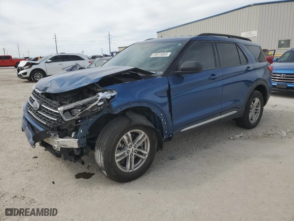 2020 Ford Explorer XLT with VIN 1FMSK8DH8LGC84745, listed as a Copart auction lot 49073665 with 68,158 mi miles and Salvage Title. Bid and sale history available at carsss.com. Image 1.