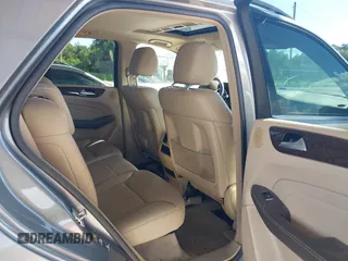 2014 Mercedes-Benz M 350 with VIN 4JGDA2EB6EA275759, listed as a IAAI auction lot 40403071 with 75,095 mi miles and . Bid and sale history available at DreamBid. Image 8.