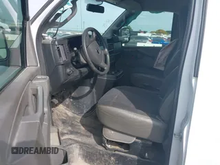 2019 GMC Savana Cargo with VIN 1GTW7AFG4K1269843, listed as a IAAI auction lot 41848438 with 70,419 mi miles. Bid and sale history available at carsss.com. Image 5.