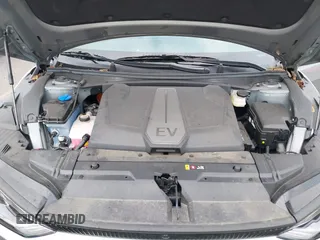 2023 Kia EV6 Wind with VIN KNDC3DLC7P5114527, listed as a IAAI auction lot 41665100 with 8,313 mi miles and . Bid and sale history available at DreamBid. Image 10.
