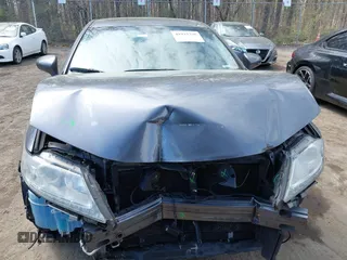 2013 Lexus ES 4dr Sdn with VIN JTHBK1GG4D2028601, listed as a IAAI auction lot 41922786 with 149,007 mi miles. Bid and sale history available at carsss.com. Image 12.