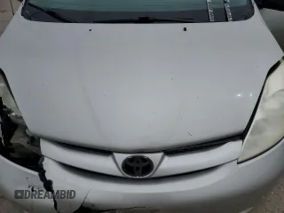 2008 Toyota Sienna CE z VIN 5TDZK23C08S204745, wystawiony jako Copart lot #55127115 z przebiegiem 241 118 mil mil oraz Szkoda całkowita • Salvage title. Historia ofert i sprzedaży dostępna na DreamBid. Obrazek 12.